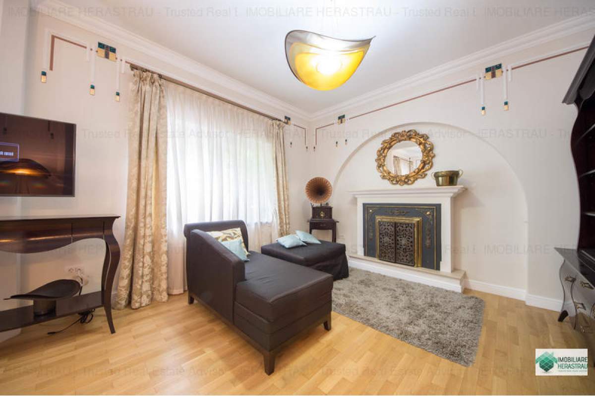  Maxim Gorki Villa, 7 camere TOP