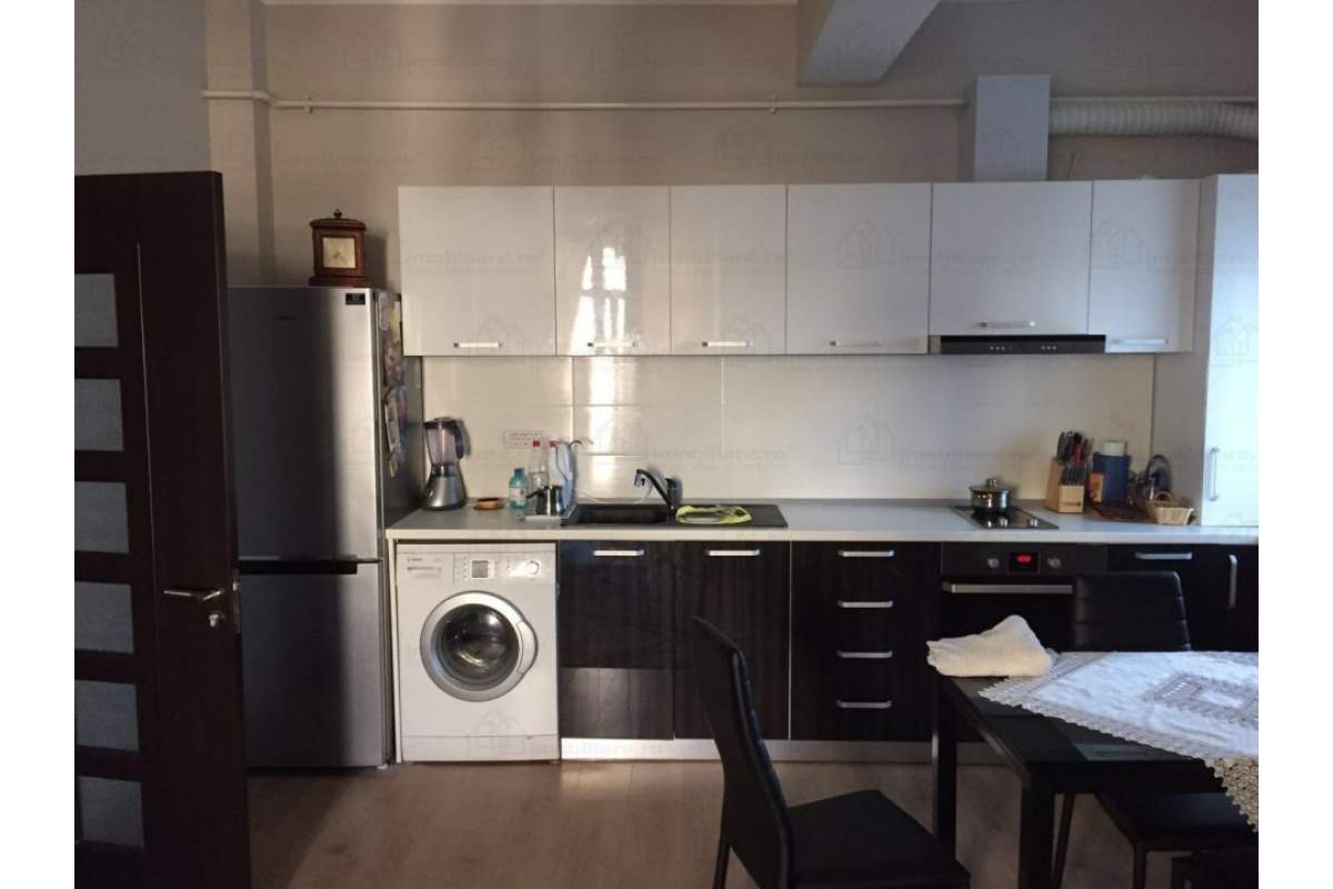  Ofer spre inchiriere apartament 2 camere zona City Park