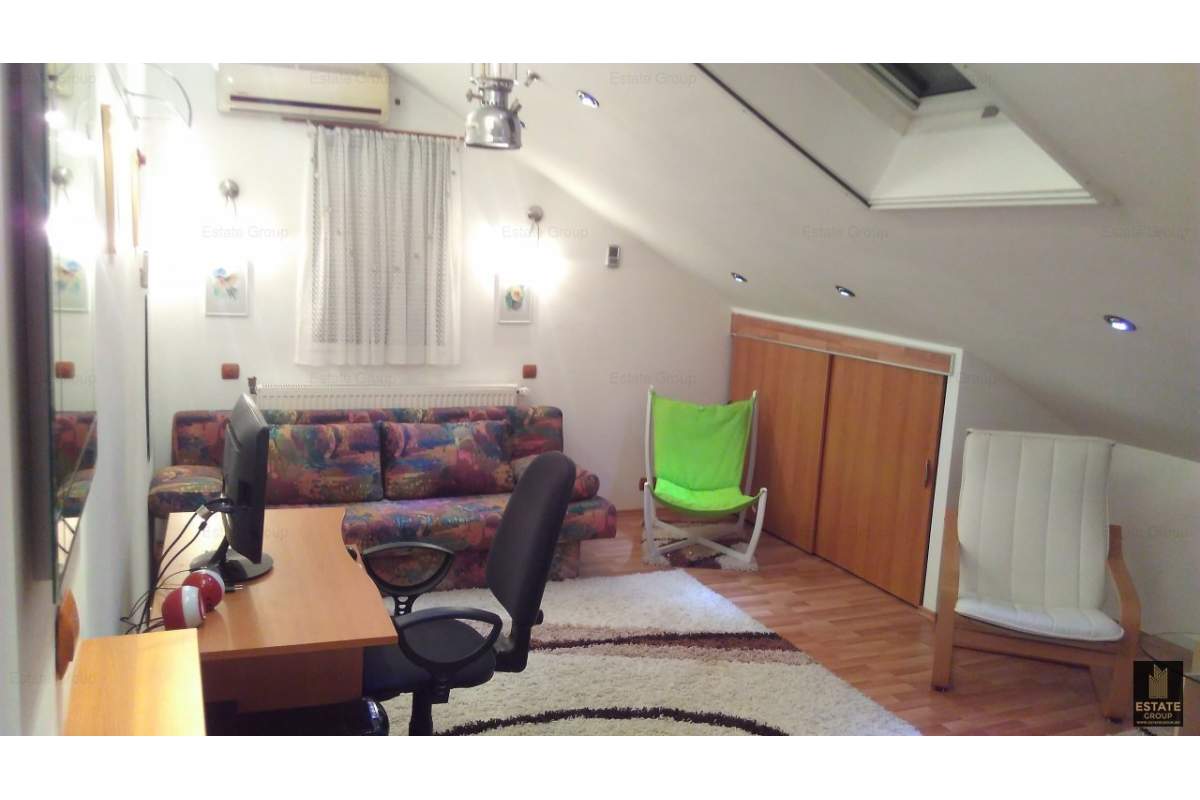 OT245 Dambovita, Apartament Modern In Vila