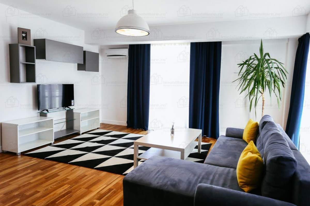 Penthouse in spatele hotelului Hampton by Hilton