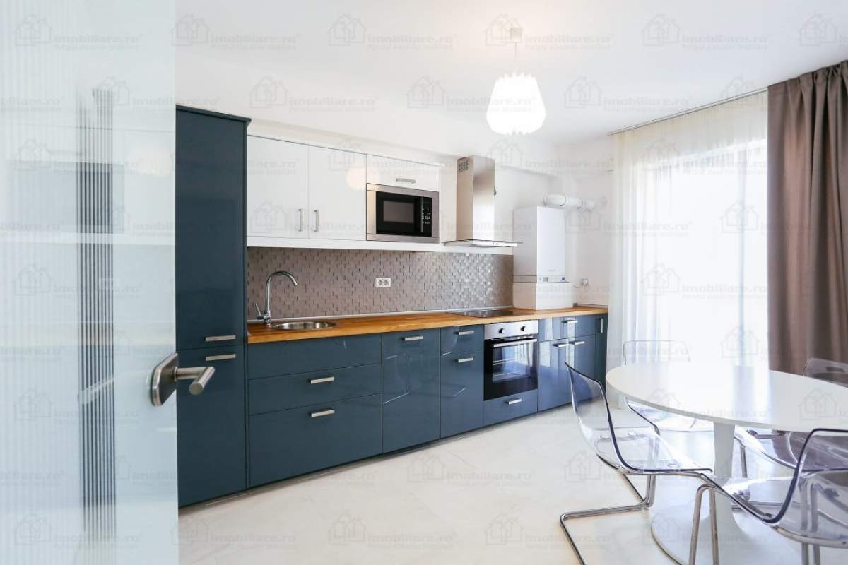 Penthouse in spatele hotelului Hampton by Hilton