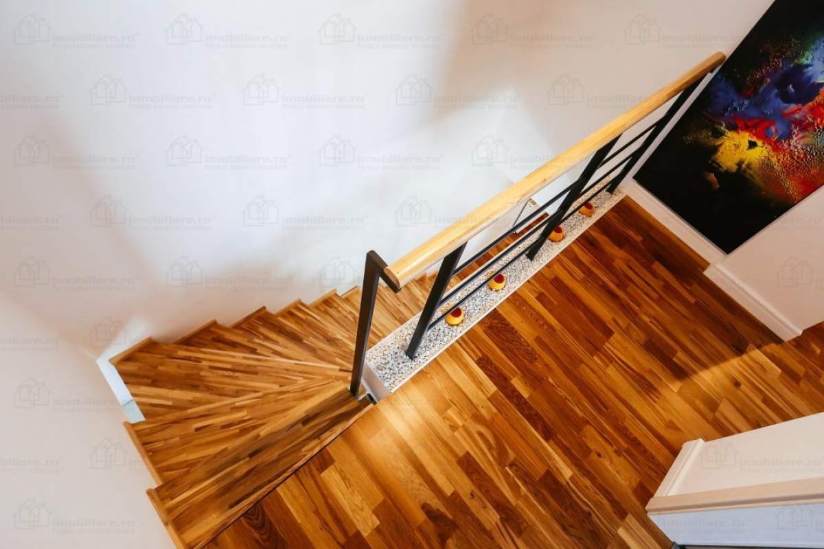 Penthouse in spatele hotelului Hampton by Hilton