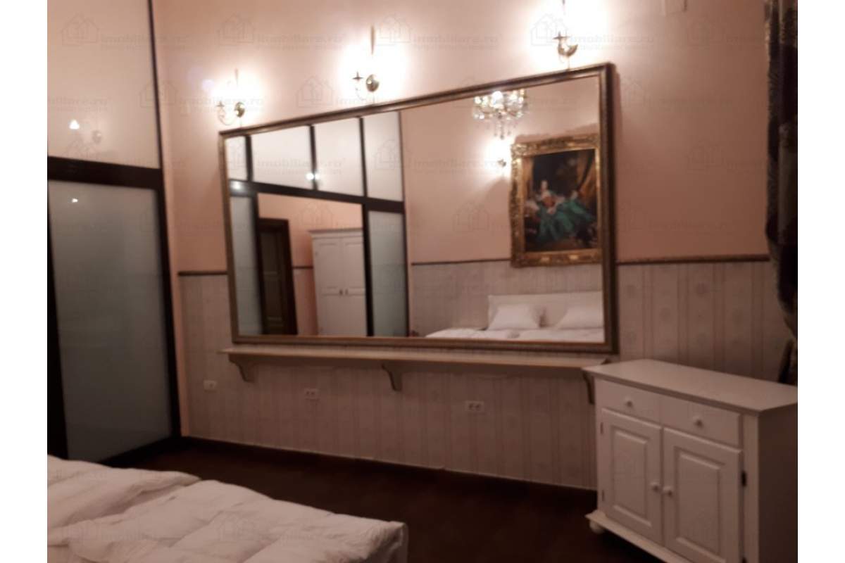  Persoana fizica inchiriez apartament Ultracentral