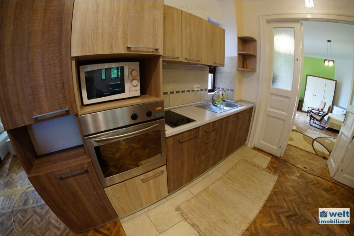  Prima inchiriere, apartament la casa, 3 camere, curte amenajata, zona Centrala!