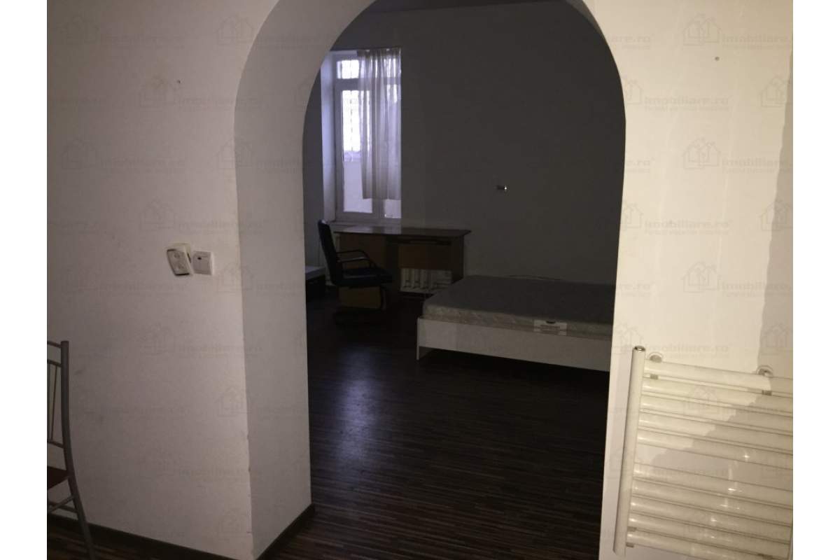  Proprietar, casa langa Bolta Rece, 6 camere, centrala proprie