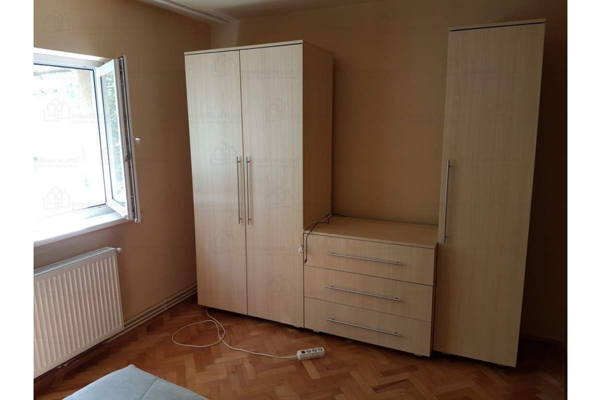  Proprietar - Inchiriez apartament vis-a-vis de Iulius Mall