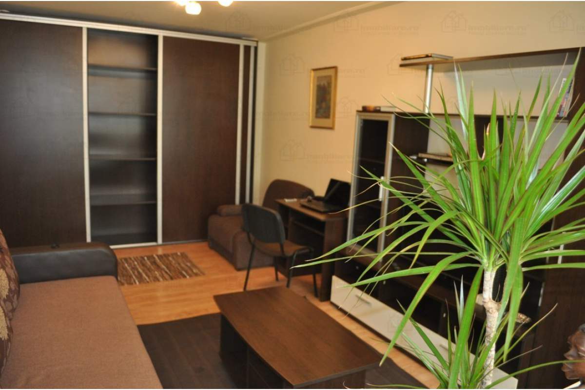 PROPRIETAR - Super oferta! Garsoniera complet utilata Tineretului
