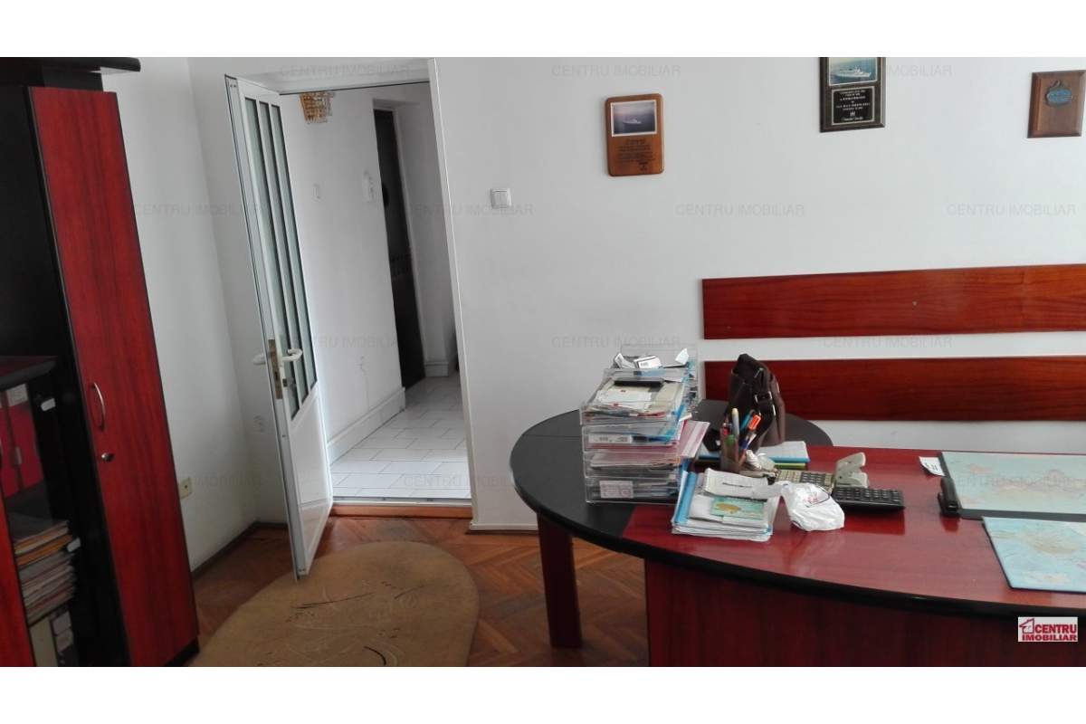 Ultracentral, 3 camere, liber, zona verde, linistita