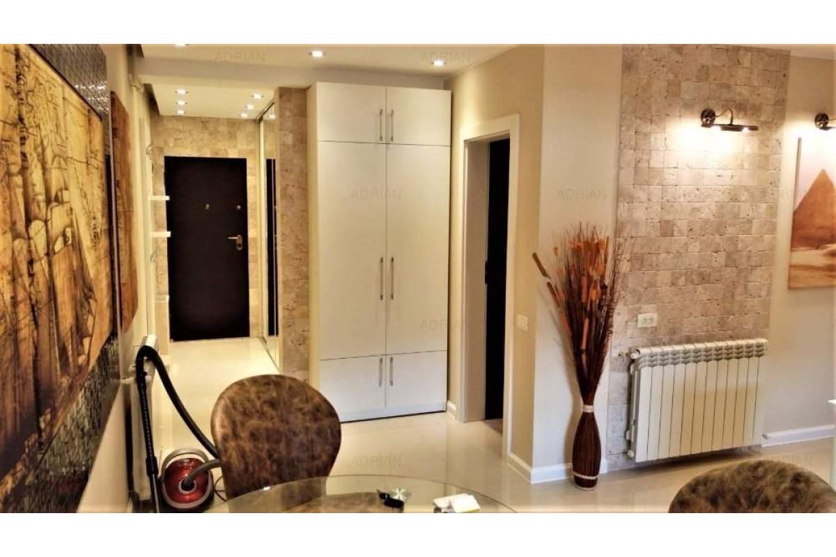 UltraLUX - Studio in Tomis Plus - GAZE - PARCARE - 350 euro