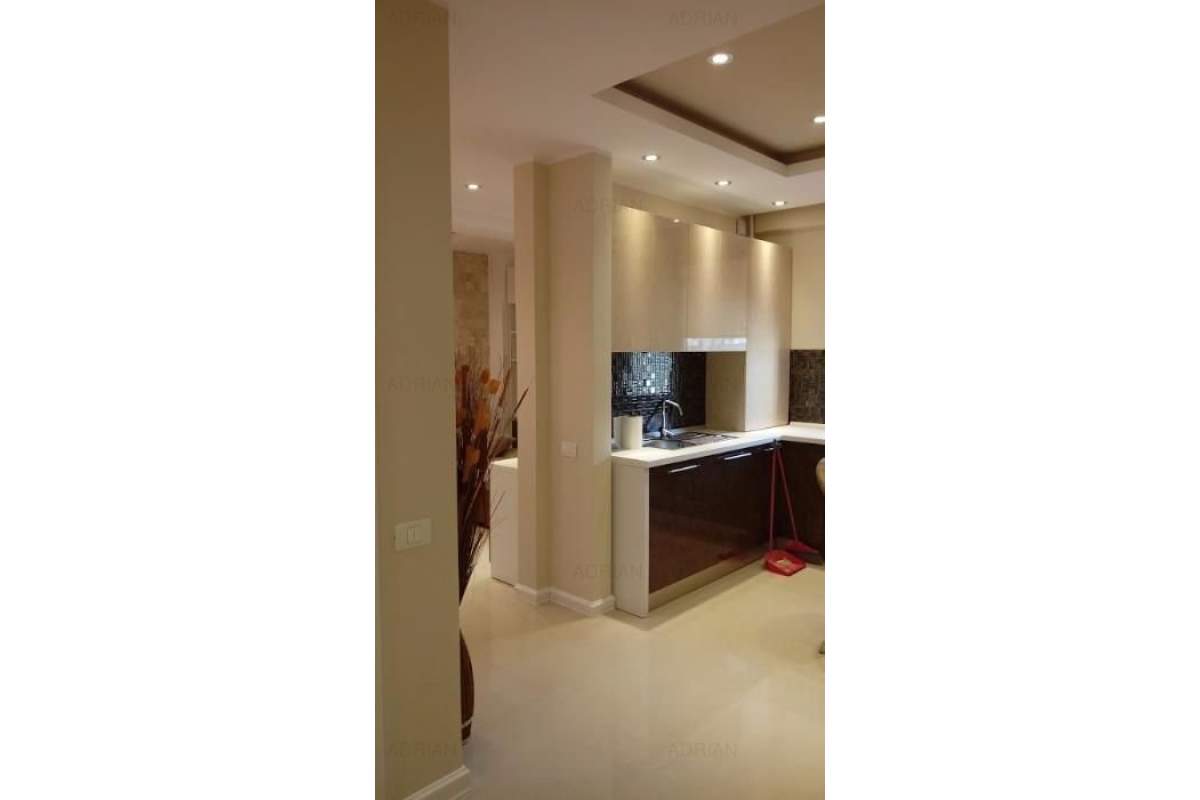 UltraLUX - Studio in Tomis Plus - GAZE - PARCARE - 350 euro