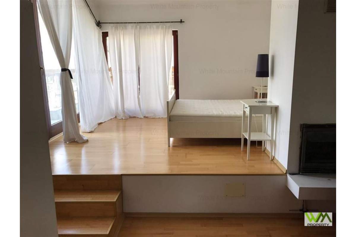 Vila de lux de inchiriat termen scurt si lung, in Scheii Brasovului