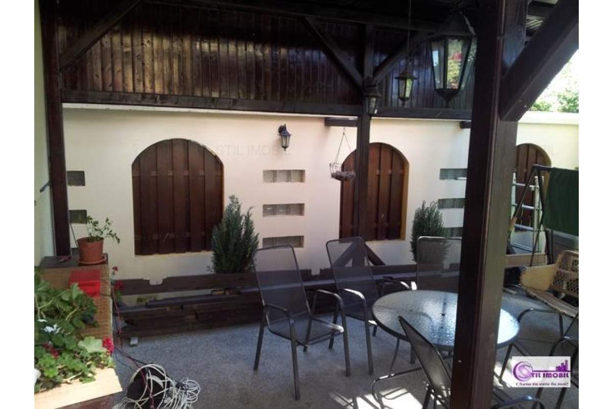 Zona ultracentrala Casa de inchiriat 360 mp