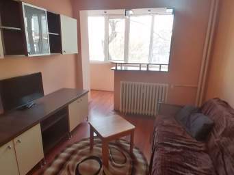 2 camere decomandate în cartierul Baba Novac