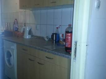  Apartament 3 camere , Boul Rosu !!!