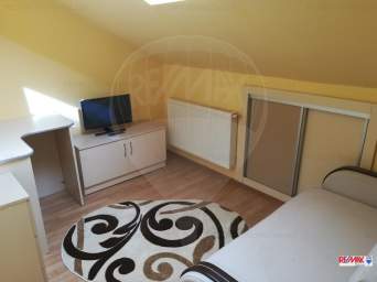  Apartament 3 camere de inchiriat zona Decebal