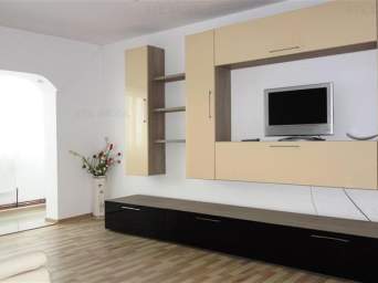  Apartament 3 camere decomandat zona Alexandru cel Bun