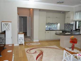  Apartament cu 2 Camere de Inchiriat in Zona Centrala