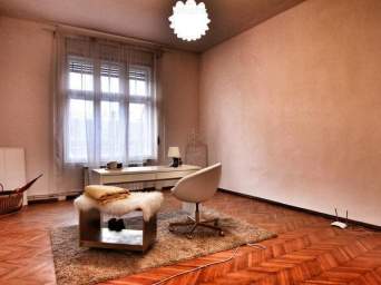  Apartament cu 3 camere de vanzare - zona Ultracentral - Piata VICTORIEI