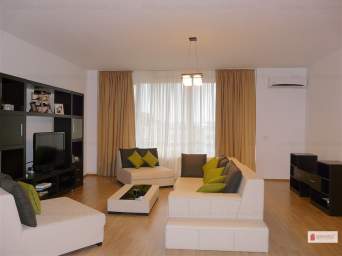  Apartament cu 4 camere in zona Central