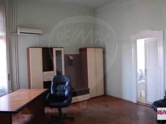 Apartament cu 4 camere in zona Ultracentral