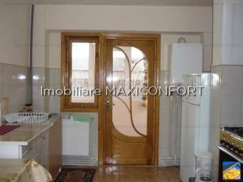  Apartament de inchiriat 3 camere