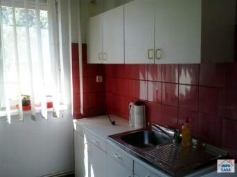  Apartament de inchiriat