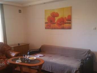  Apartament in casa zona Ultracentrala str Dealul Morii ,mobilat,utilat,365Eur.