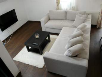  Apartament nou cu parcare privata