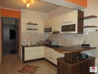  Apartament nou, finisat, semicentral