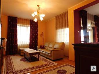  Apartament spatios 4 camere de inchiriat, chiar langa Hotel Napoca