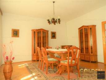  Inchiriez casa 4 camere, zona Intim, suprafata 335 mp