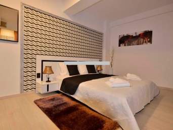 Universitate-metrou reper str.Batistei cu str. C.A.Rosetti garsoniera mobilata modern 450 E Contract