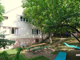  Vila 9 camere, pretabil hostel, zona Patria, Brasov